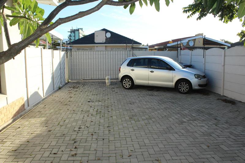 2 Bedroom Property for Sale in Churchill Estate Western Cape